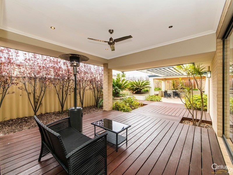 9 Badley Loop, Butler WA 6036