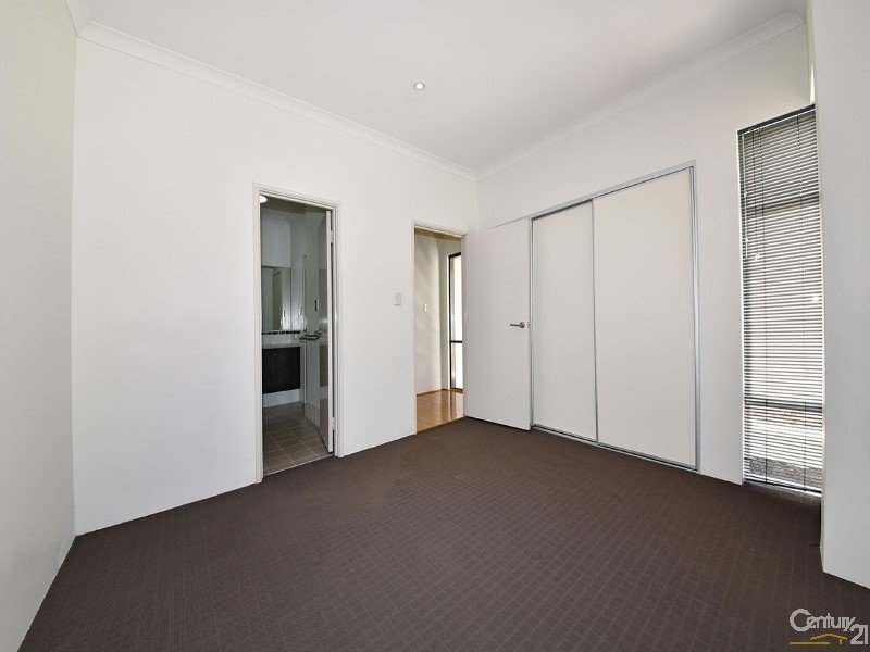 61A Helmsdale Loop, Butler WA 6036