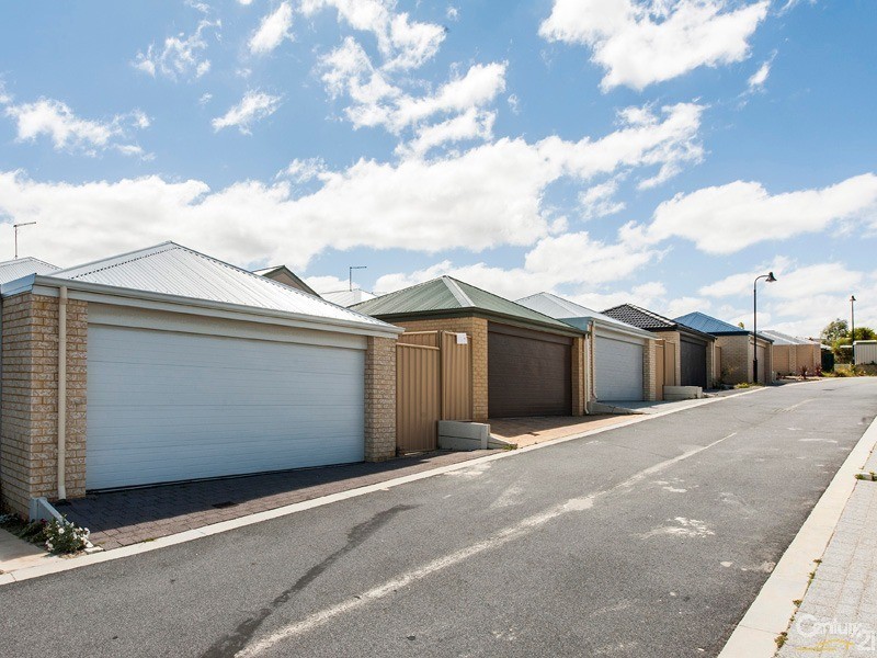 52 Feakle Bend, Ridgewood WA 6030