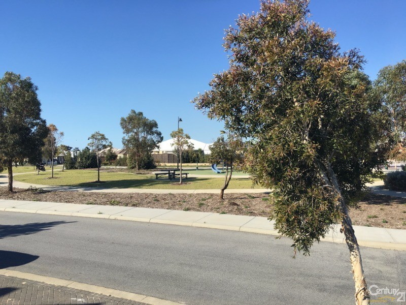 51 Blackrock Avenue, Butler WA 6036