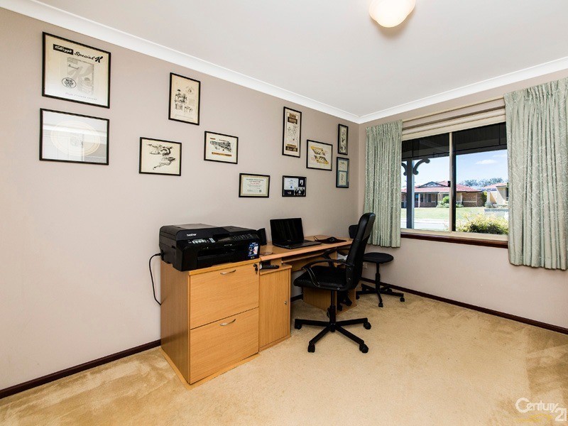 5 Mersin Drive, Mindarie WA 6030