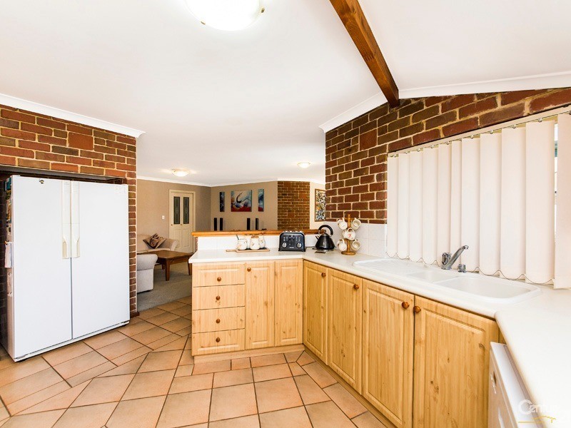 5 Mersin Drive, Mindarie WA 6030