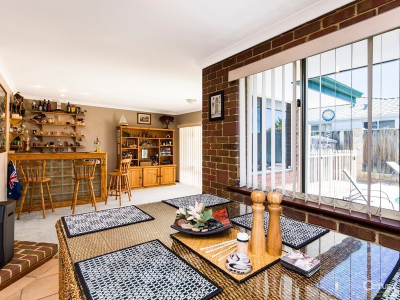 5 Mersin Drive, Mindarie WA 6030