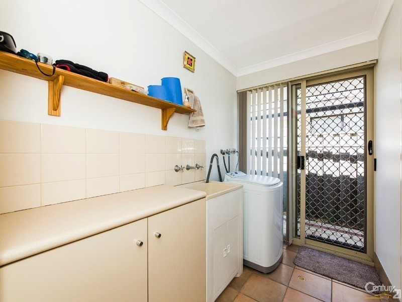 5 Mersin Drive, Mindarie WA 6030