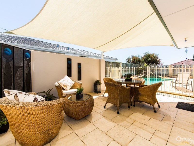 5 Mersin Drive, Mindarie WA 6030