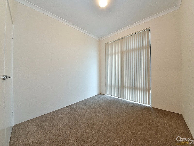 40 Leeward Avenue, Eglinton WA 6034