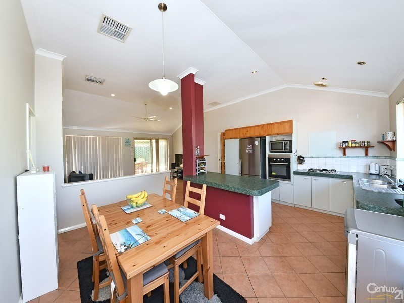 25 Redbank Rise, Clarkson WA 6030