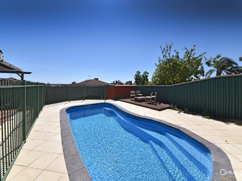 25 Redbank Rise, Clarkson WA 6030