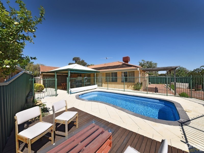 25 Redbank Rise, Clarkson WA 6030