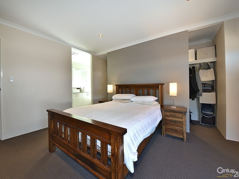 26 Oakbank Crescent, Butler WA 6036