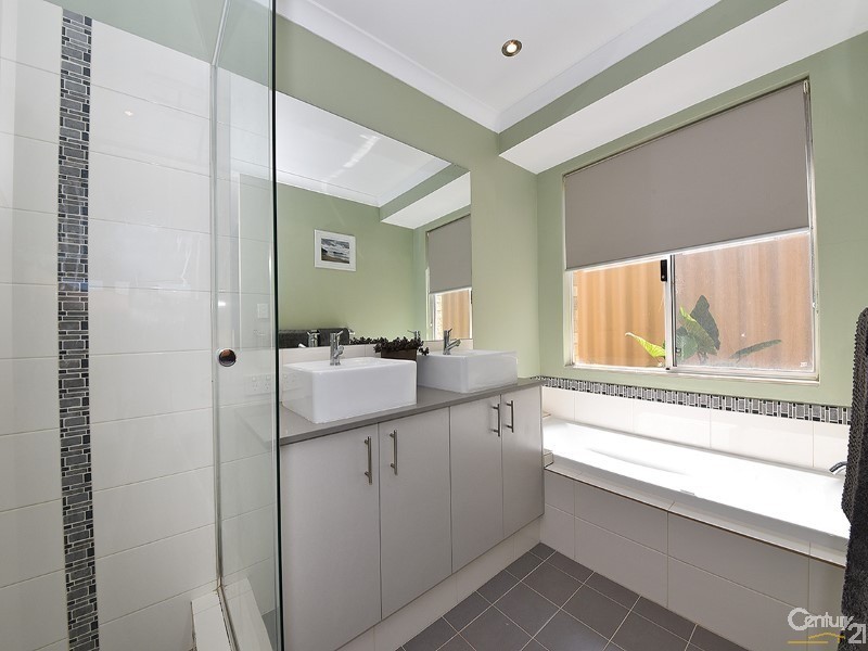 26 Oakbank Crescent, Butler WA 6036