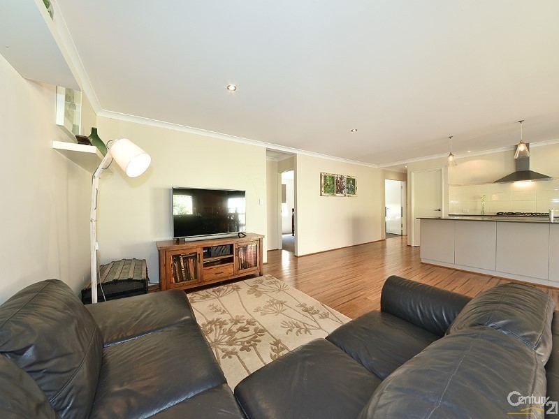 26 Oakbank Crescent, Butler WA 6036