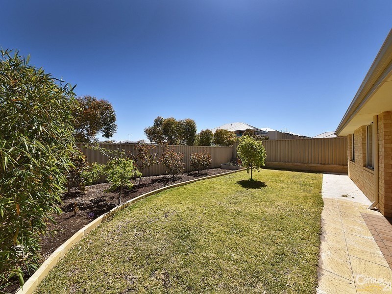26 Oakbank Crescent, Butler WA 6036