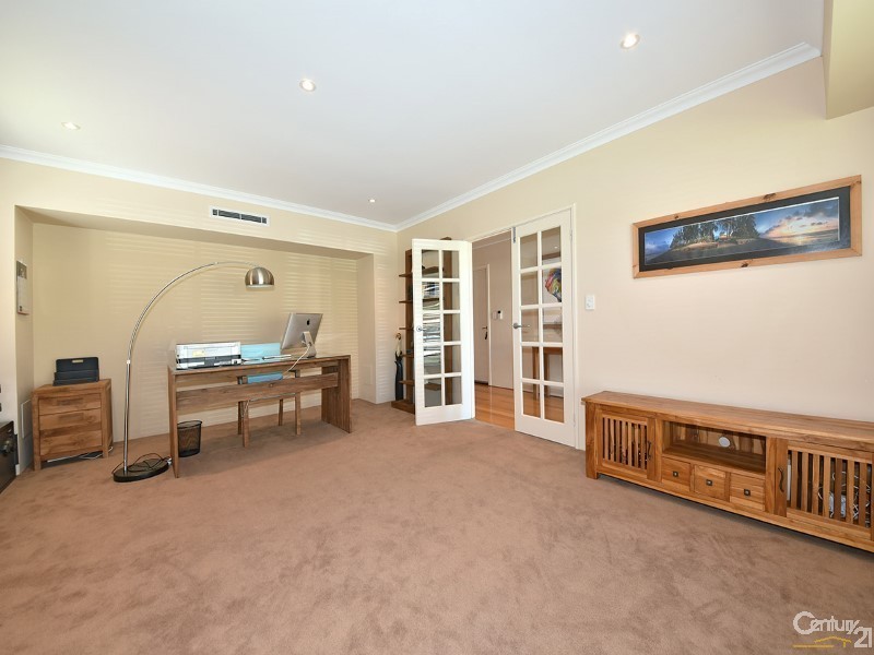 24 Andros Circuit, Mindarie WA 6030