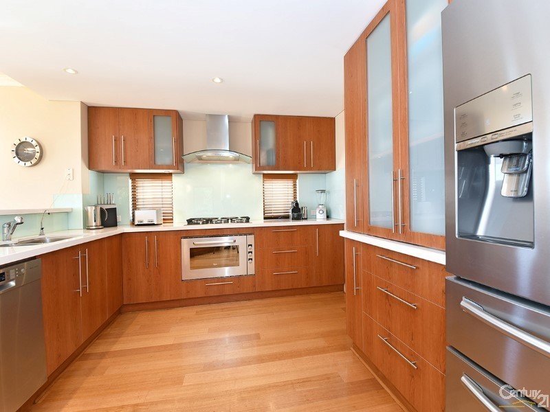 24 Andros Circuit, Mindarie WA 6030