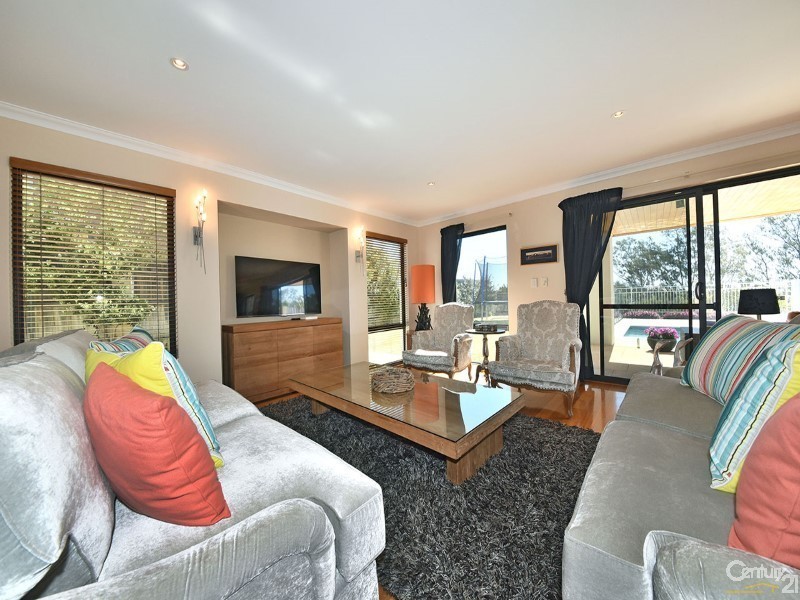 24 Andros Circuit, Mindarie WA 6030