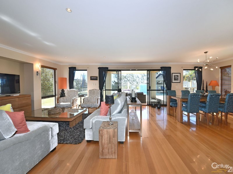 24 Andros Circuit, Mindarie WA 6030