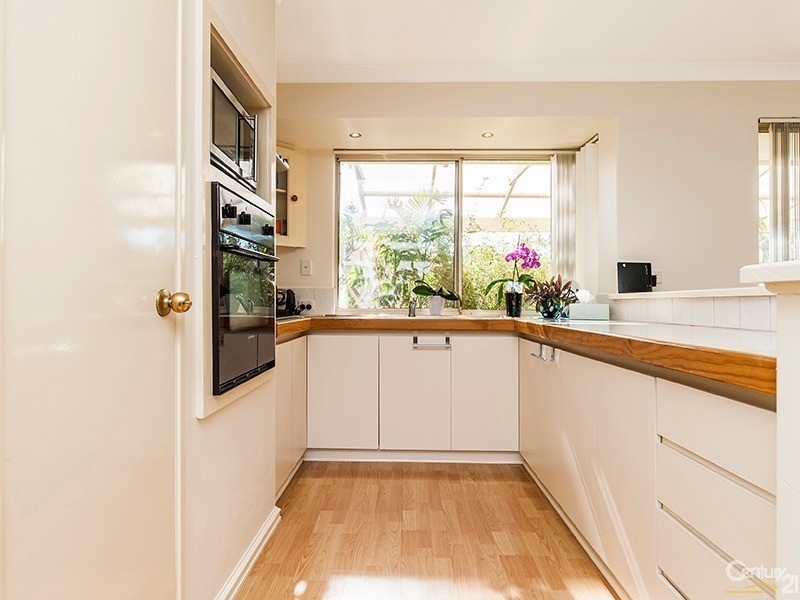 52 Renshaw Boulevard, Clarkson WA 6030