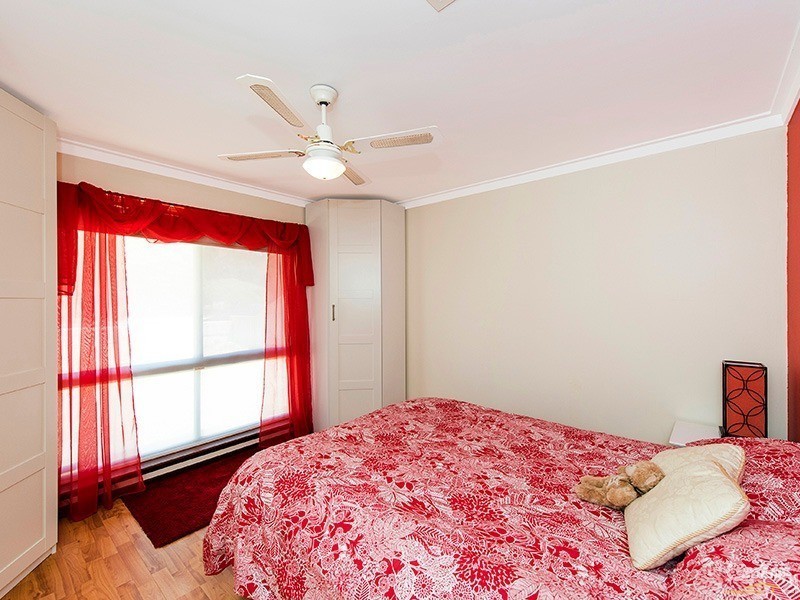 5 Pacific Way, Beldon WA 6027