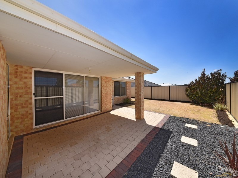 18 Lomita Link, Clarkson WA 6030