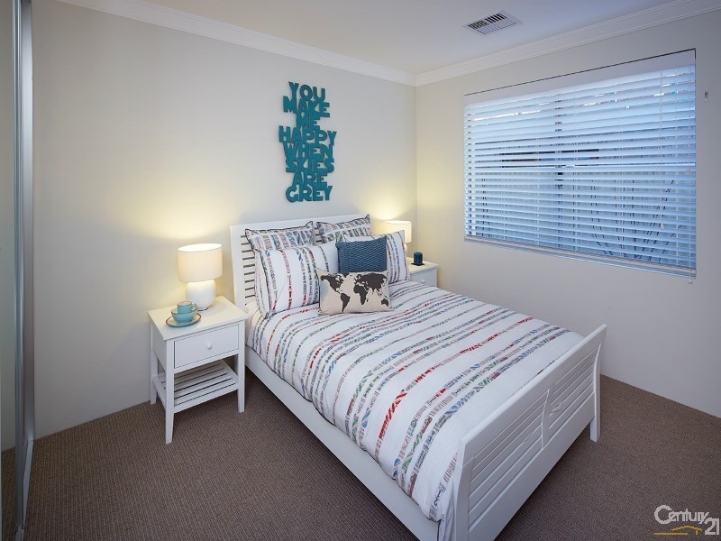 10 Bristlebird Circuit, Alkimos WA 6038