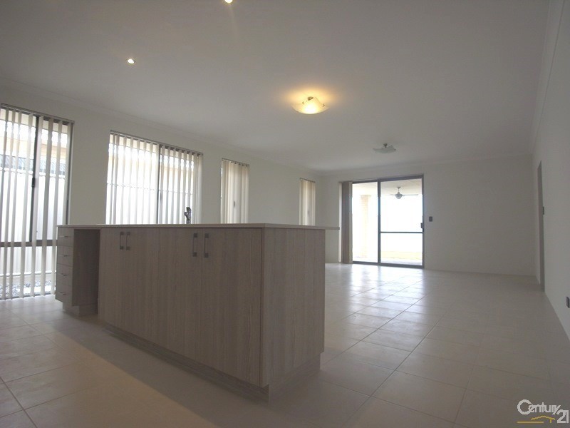 12 Amsterdam Crescent, Alkimos WA 6038