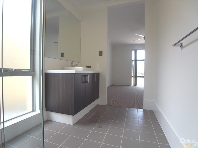 12 Amsterdam Crescent, Alkimos WA 6038