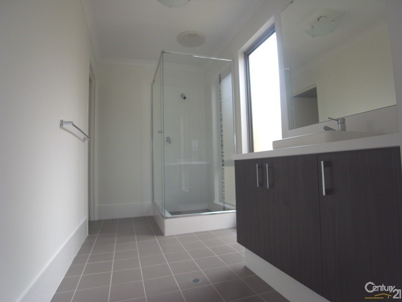 12 Amsterdam Crescent, Alkimos WA 6038