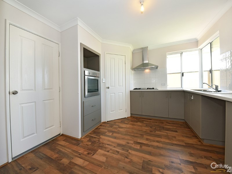 37 Tamarama Crescent, Clarkson WA 6030