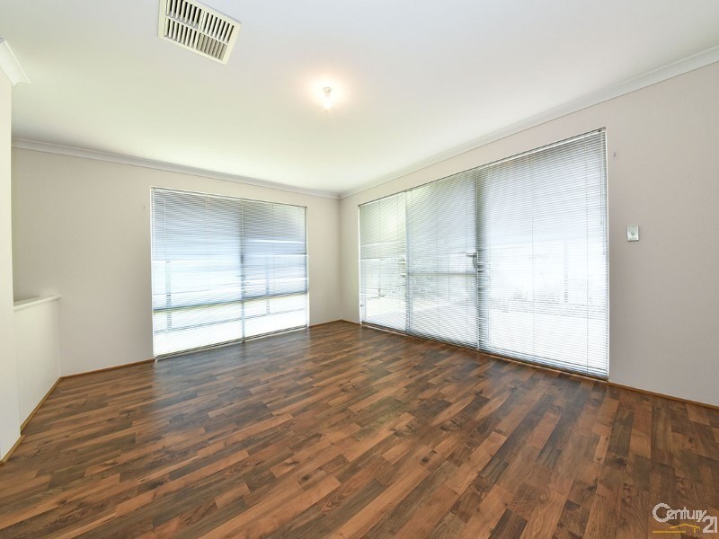 37 Tamarama Crescent, Clarkson WA 6030