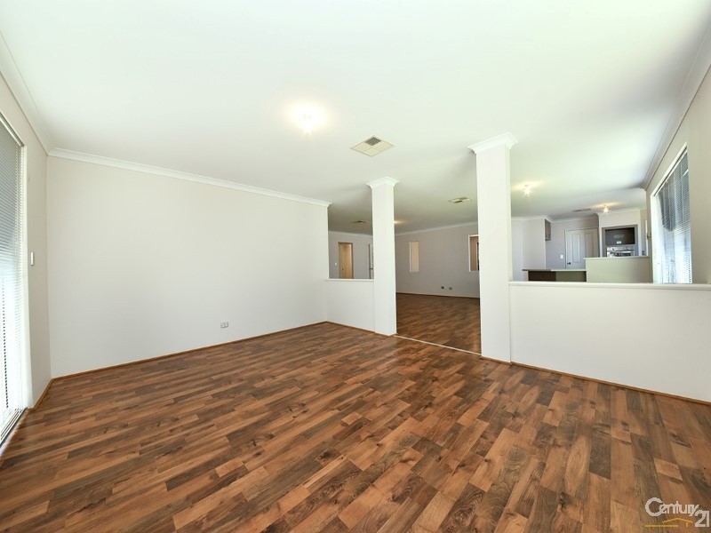 37 Tamarama Crescent, Clarkson WA 6030