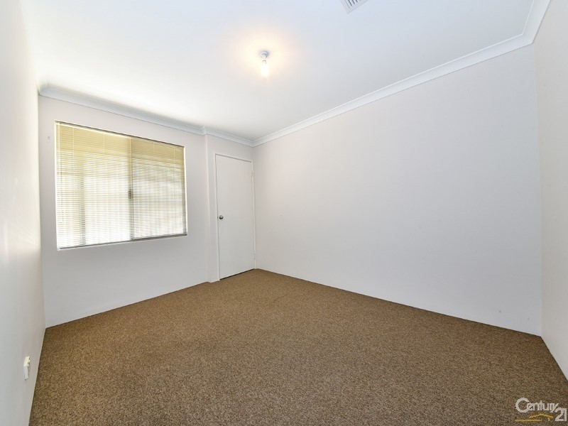 37 Tamarama Crescent, Clarkson WA 6030