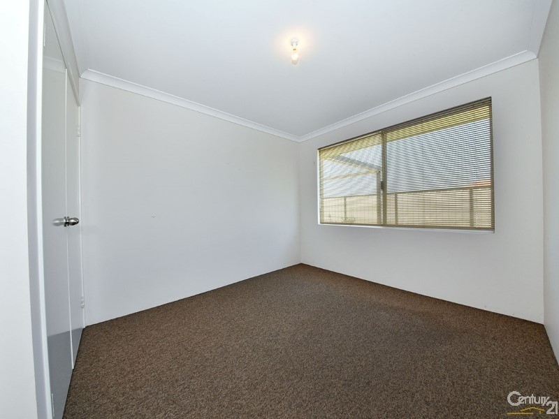 37 Tamarama Crescent, Clarkson WA 6030