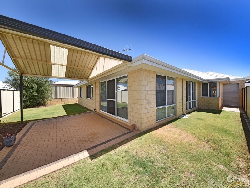 37 Tamarama Crescent, Clarkson WA 6030