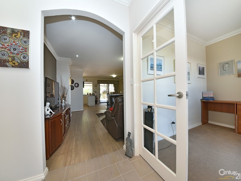 7 Langston Drive, Yanchep WA 6035