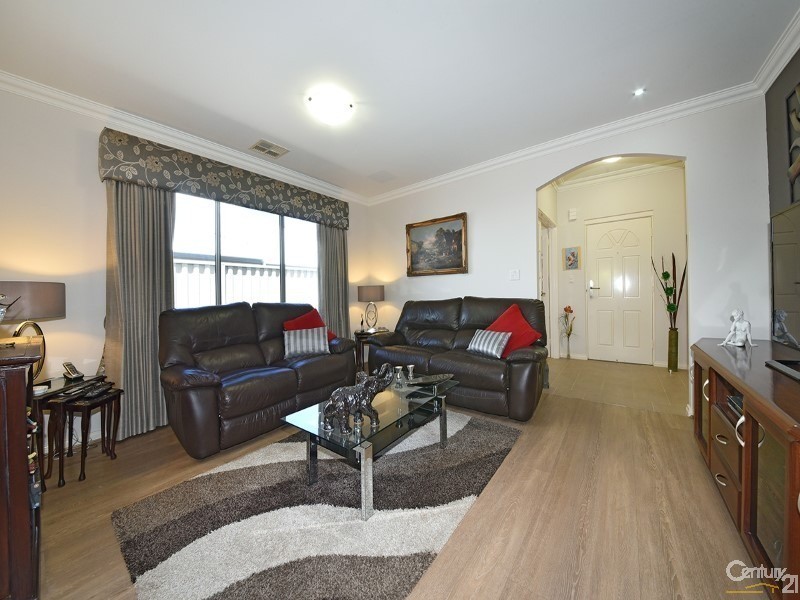 7 Langston Drive, Yanchep WA 6035