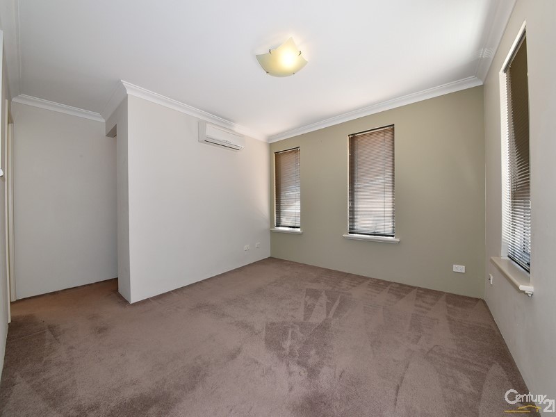 225 Ocean Keys Boulevard, Clarkson WA 6030