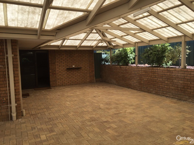 25b Mindarie Drive, Quinns Rocks WA 6030