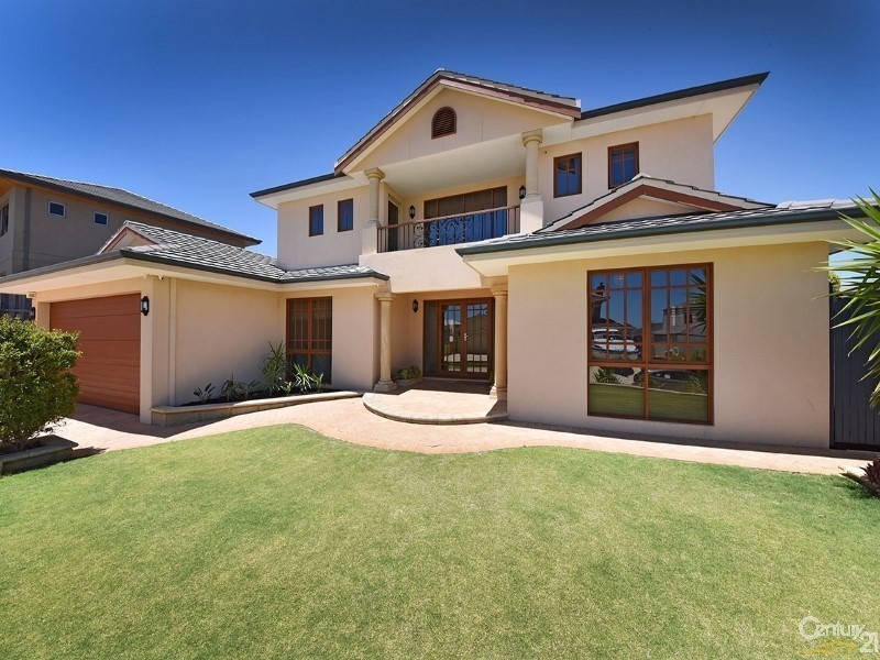 4 Birkenhead Ridge, Mindarie WA 6030