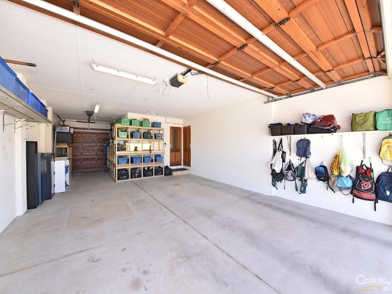 4 Birkenhead Ridge, Mindarie WA 6030