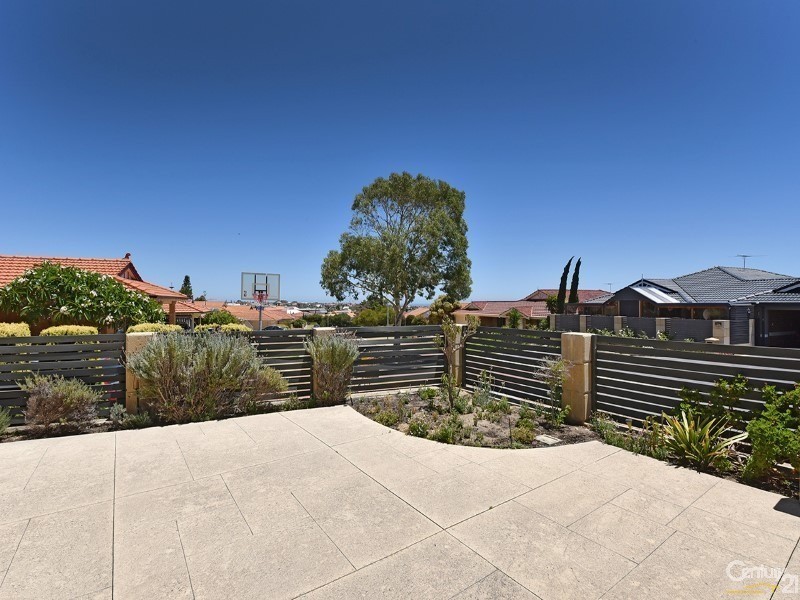 27 Lexington Heights, Currambine WA 6028