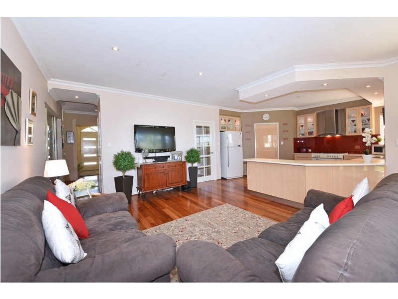 81 Ocean Keys Boulevard, Clarkson WA 6030