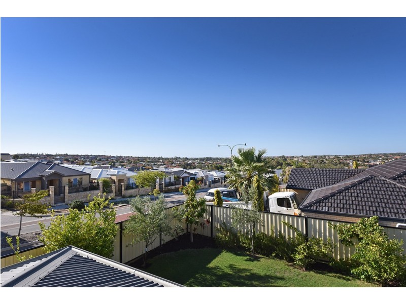 81 Ocean Keys Boulevard, Clarkson WA 6030