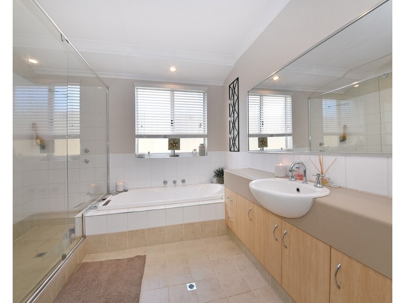 23 Rees Drive, Quinns Rocks WA 6030