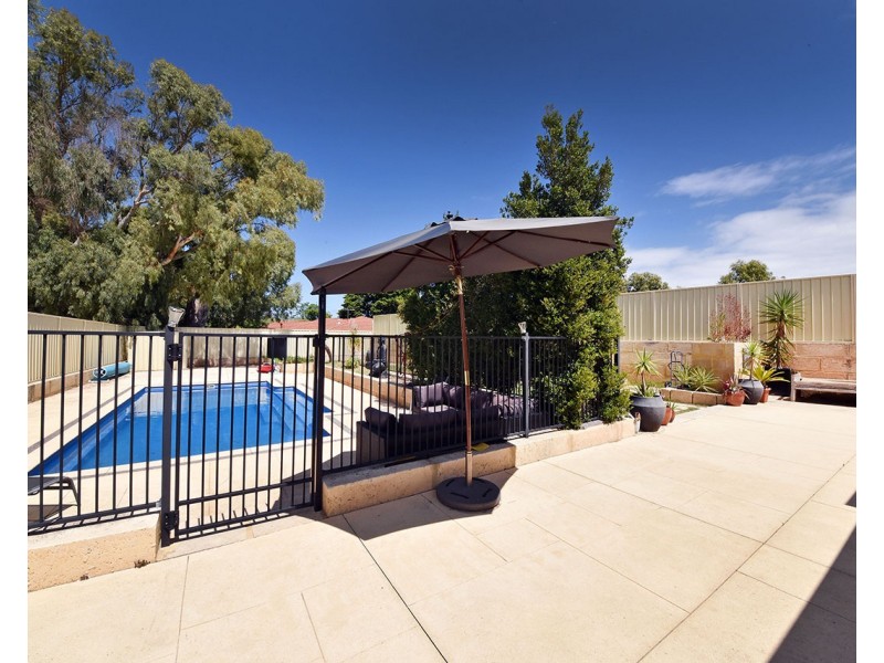 23 Rees Drive, Quinns Rocks WA 6030
