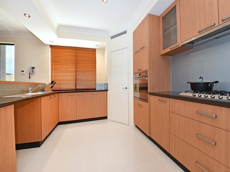 6 Eton Pass, Mindarie WA 6030