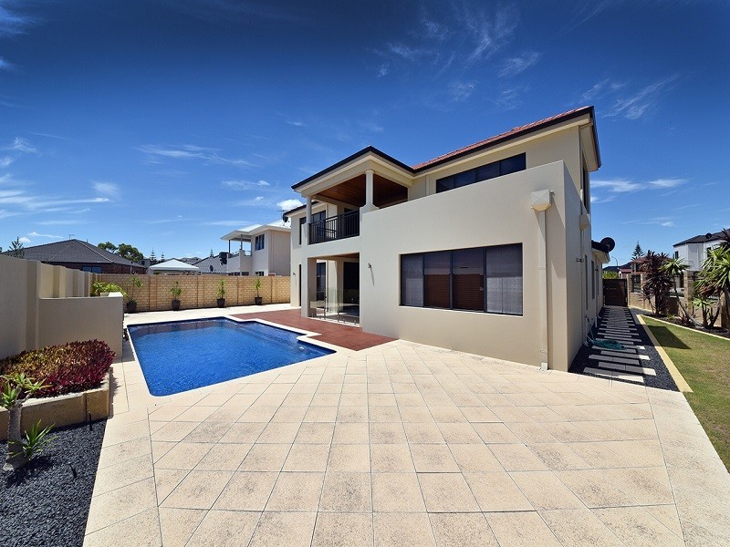 6 Eton Pass, Mindarie WA 6030