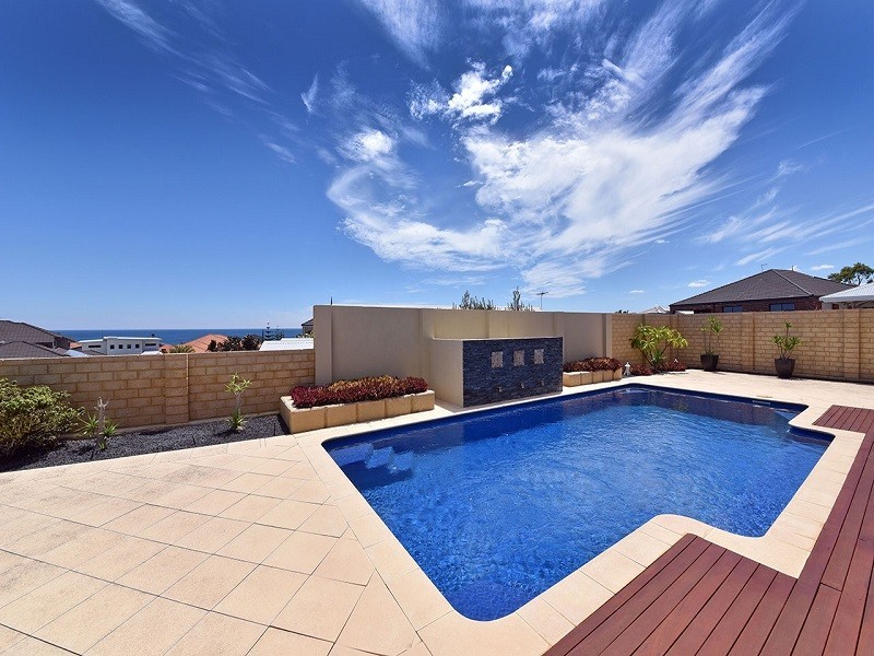 6 Eton Pass, Mindarie WA 6030