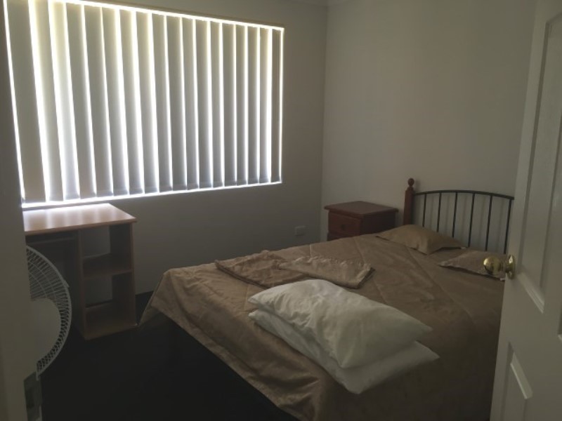 11 St Stephens Crescent, Tapping WA 6065