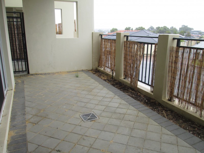 27/10 27/10 Pavonia Link, Clarkson WA 6030